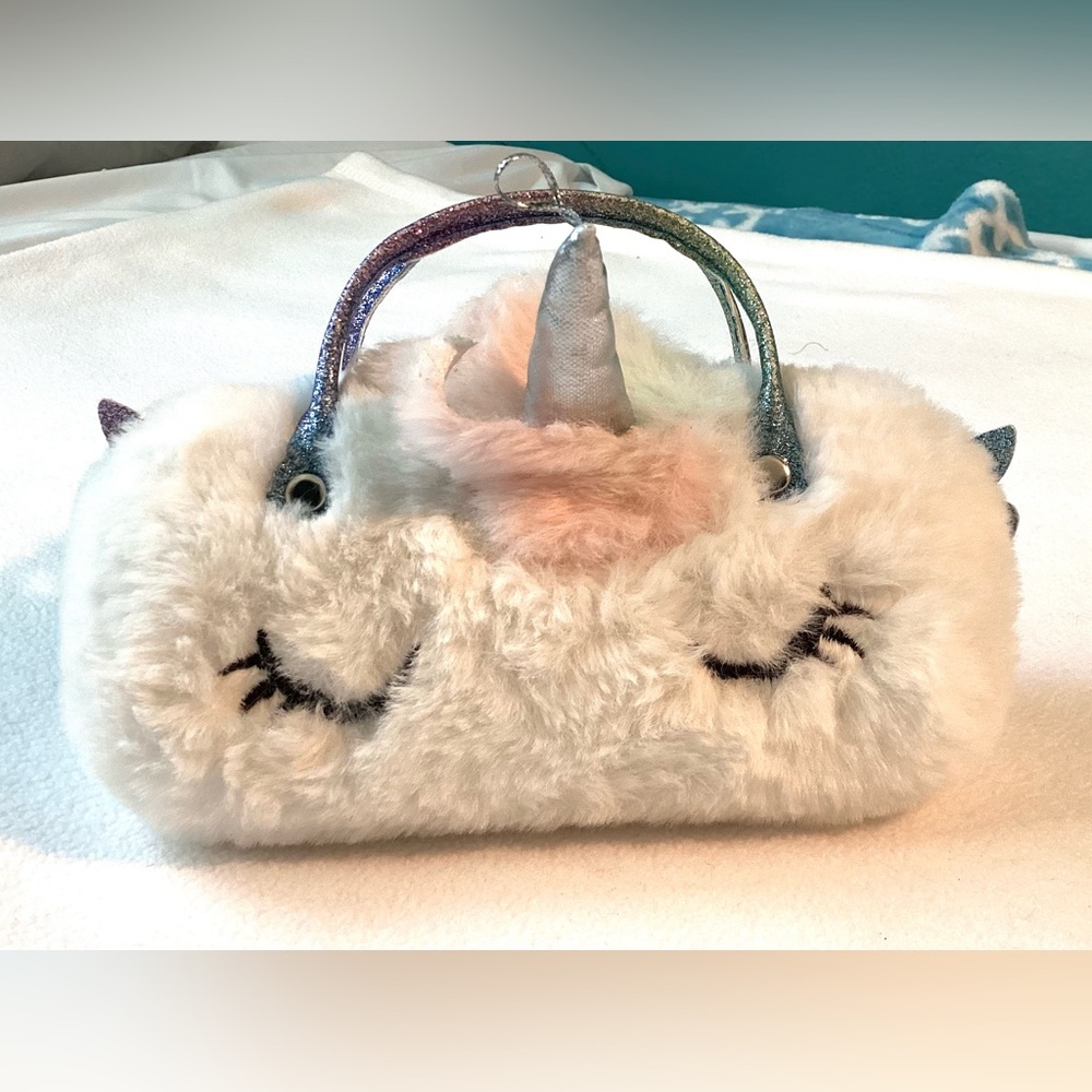 Soft faux fur shiny Unicorn eyeglass case for kids